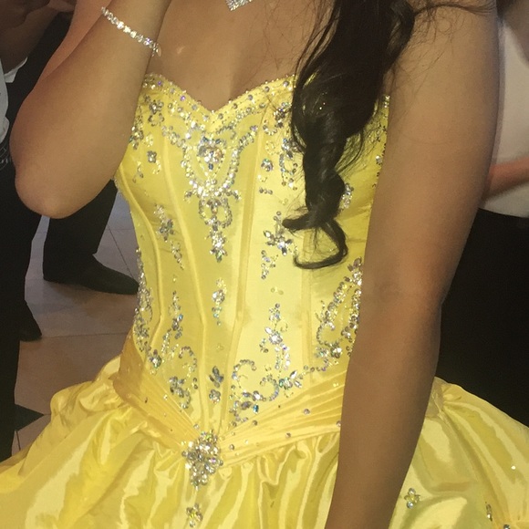 Sweet 16 Dress - Picture 2 of 2